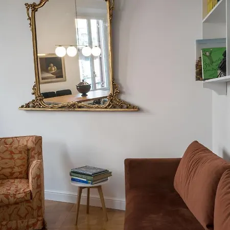 Apartment Casavignoni Elegant 3Br Home Near To Spanish Step Rome