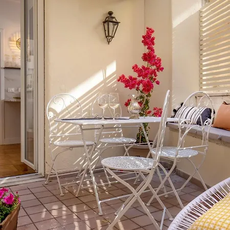 Casavignoni Luxury Apartment Near To Spanish Step Apartment