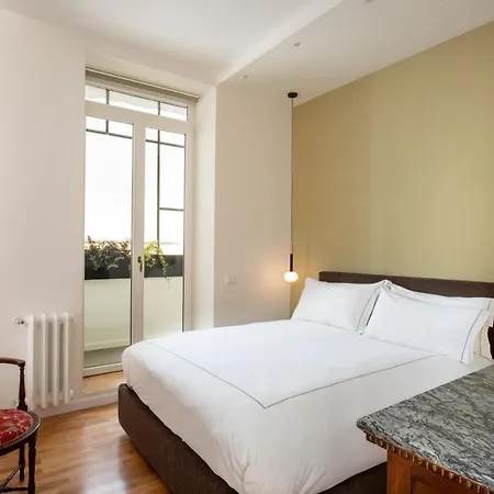 Casavignoni Luxury Apartment Near To Spanish Step Apartment