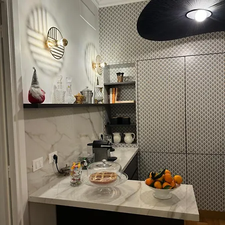Casavignoni Luxury Apartment Near To Spanish Step