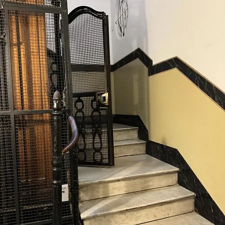 Casavignoni Luxury Apartment Near To Spanish Step *
