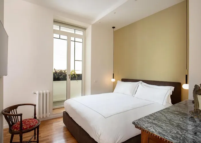 Casavignoni Elegant 3Br Home Near To Spanish Step Apartment