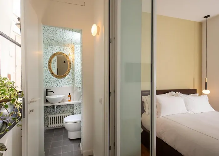 Casavignoni Elegant 3Br Home Near To Spanish Step