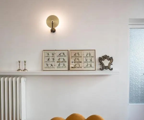 Casavignoni Elegant 3Br Home Near To Spanish Step Apartment